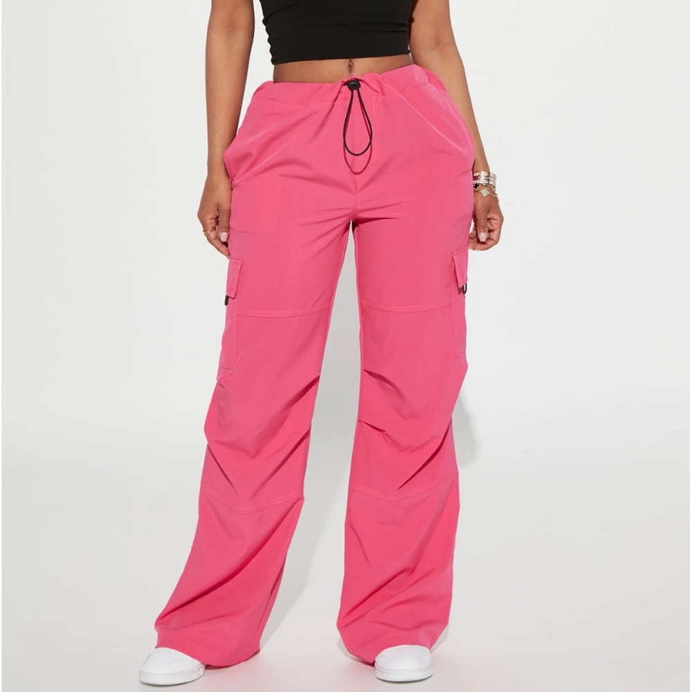 ✨ BUY 1 GET 1 FREE CLOTHING SALE ✨ Fashion Nova Bubblegum Parachute Pant